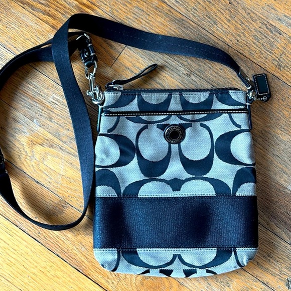 Coach crossbag - Picture 1 of 5